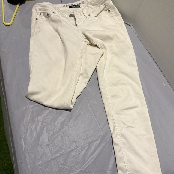 Almost Famous Cream Denim Pants - Picture 8 of 8